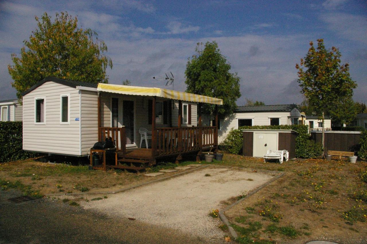Mhvacances Louent Plusieurs Mobilhomes Dans Camping 4 Etoiles Proche Chateaux Et Zoo Beauval Onzain Eksteriør bilde