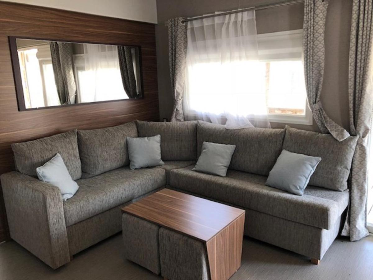 Mhvacances Louent Plusieurs Mobilhomes Dans Camping 4 Etoiles Proche Chateaux Et Zoo Beauval Onzain Eksteriør bilde