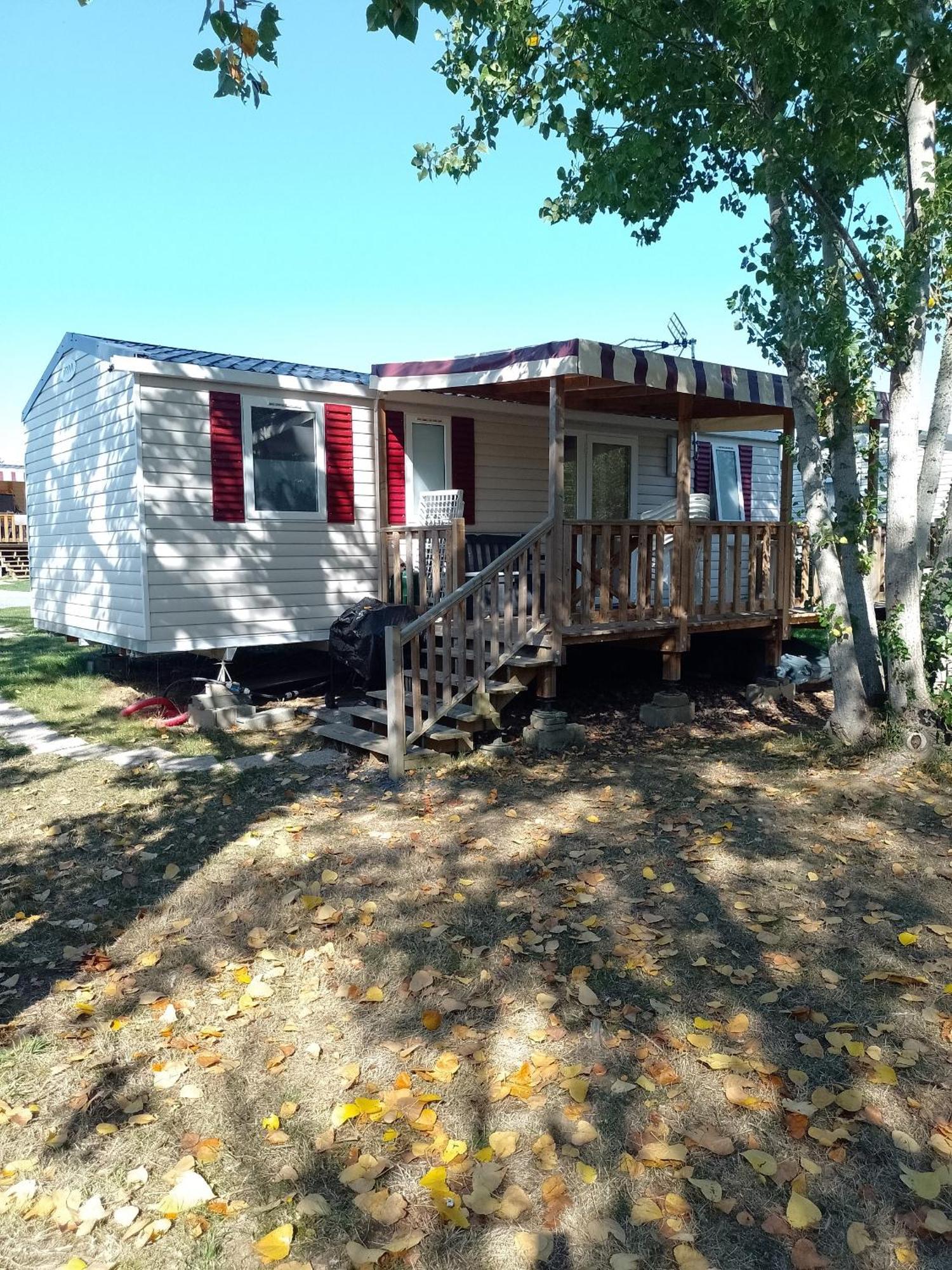 Mhvacances Louent Plusieurs Mobilhomes Dans Camping 4 Etoiles Proche Chateaux Et Zoo Beauval Onzain Eksteriør bilde