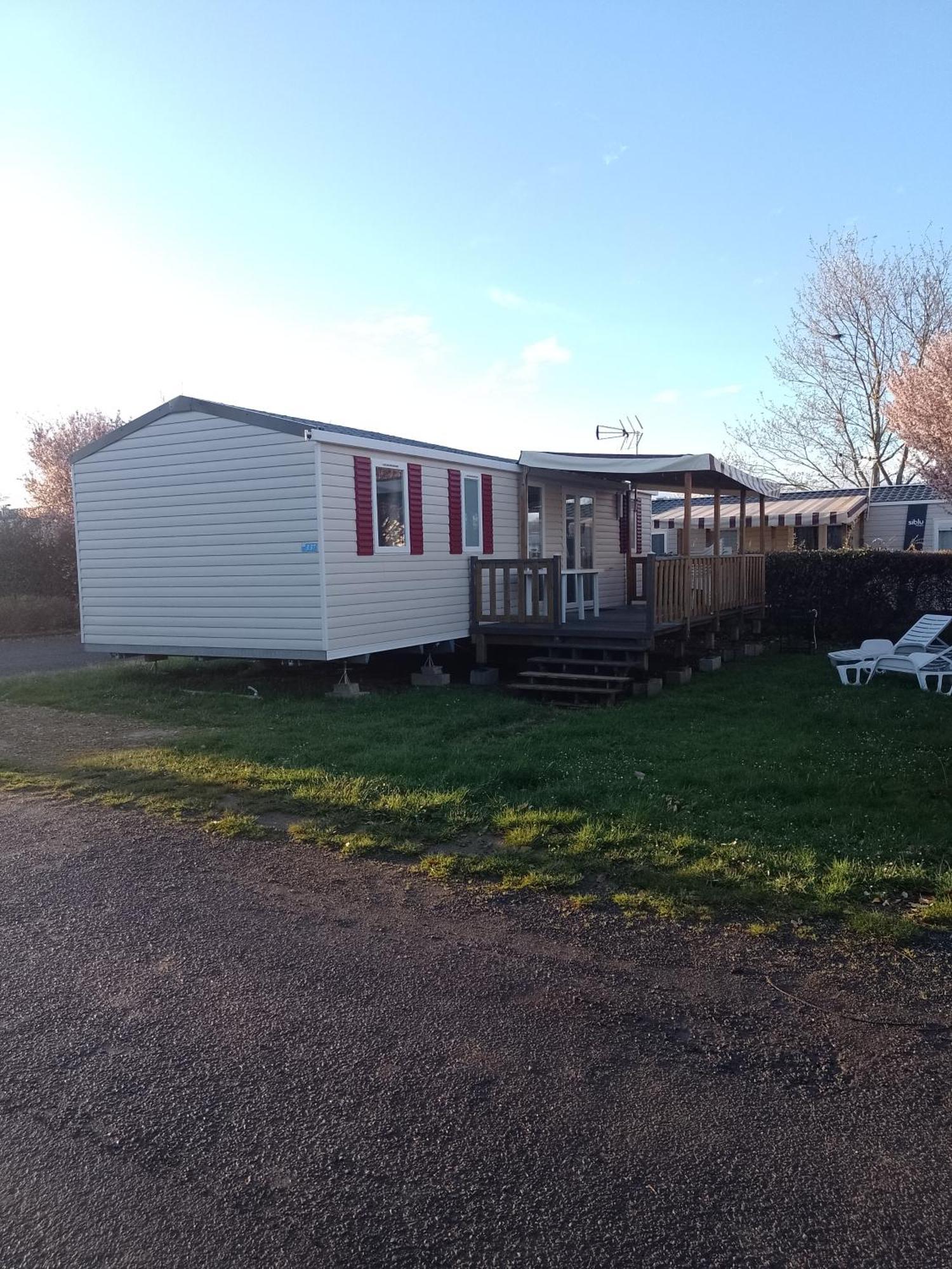 Mhvacances Louent Plusieurs Mobilhomes Dans Camping 4 Etoiles Proche Chateaux Et Zoo Beauval Onzain Eksteriør bilde