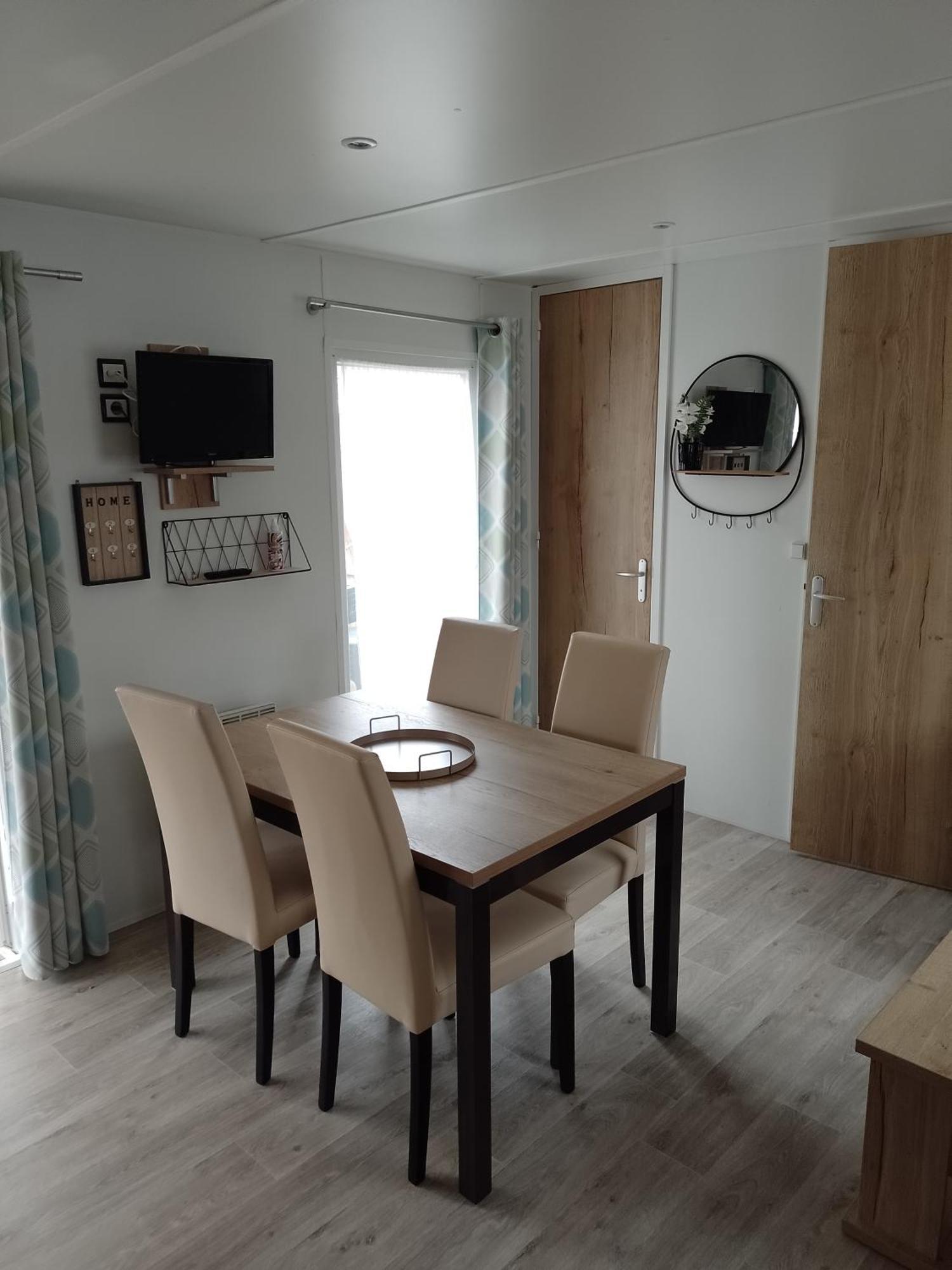 Mhvacances Louent Plusieurs Mobilhomes Dans Camping 4 Etoiles Proche Chateaux Et Zoo Beauval Onzain Eksteriør bilde