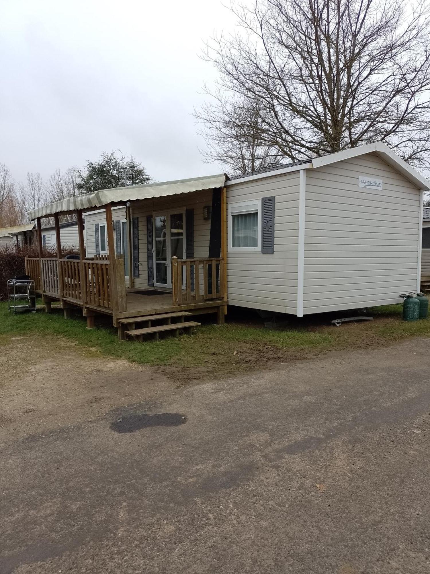 Mhvacances Louent Plusieurs Mobilhomes Dans Camping 4 Etoiles Proche Chateaux Et Zoo Beauval Onzain Eksteriør bilde