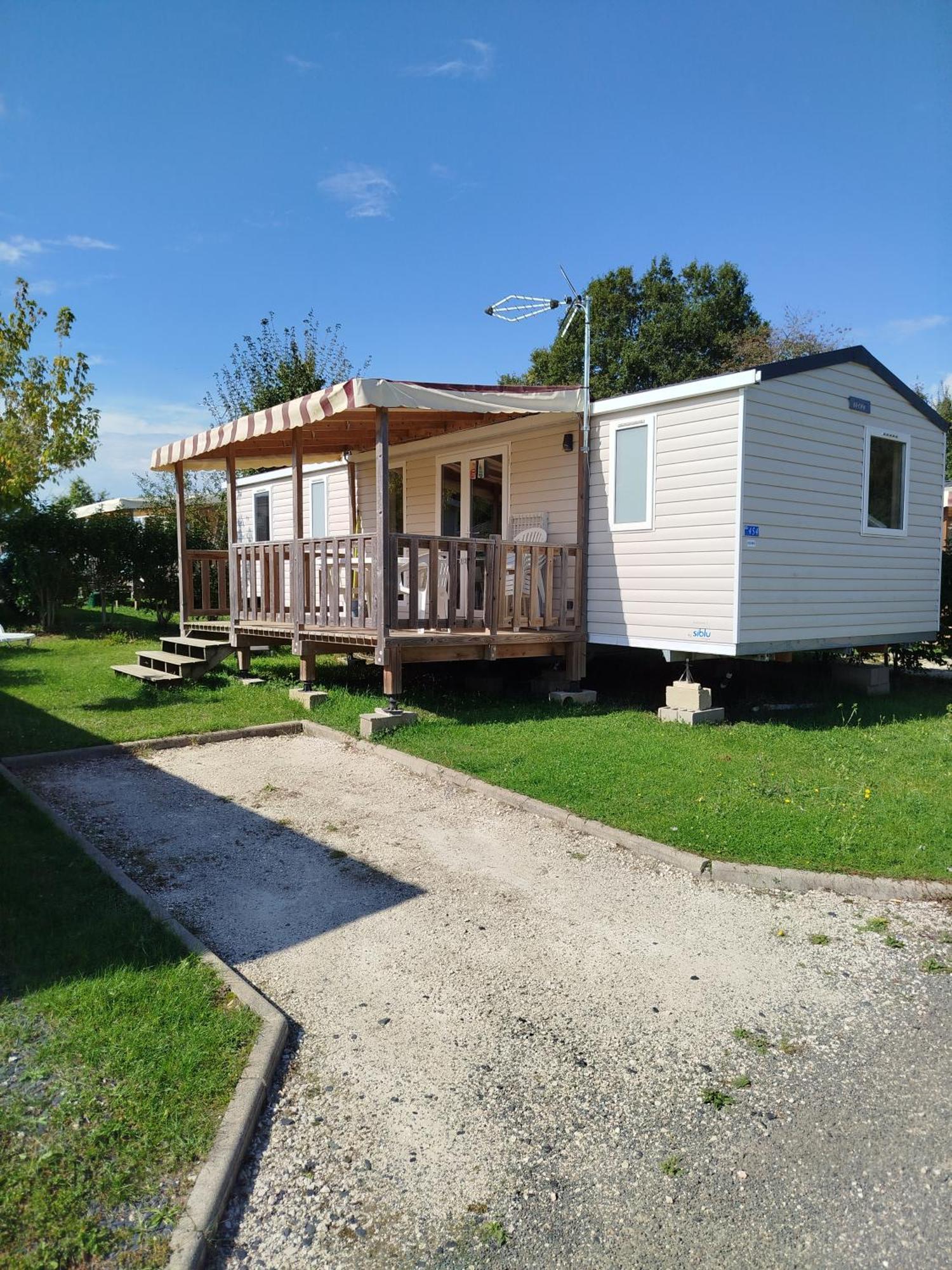Mhvacances Louent Plusieurs Mobilhomes Dans Camping 4 Etoiles Proche Chateaux Et Zoo Beauval Onzain Eksteriør bilde